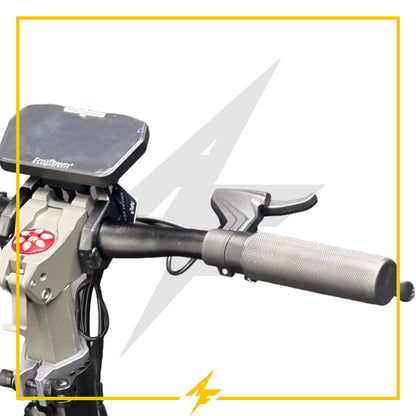 Acelerador de gatillo para patinete eléctrico Ecoxtrem M41 Tank / Ultimate / Armored

recambios patinetes
repuestos de patinetes
accesorios patinete eléctrico
accesorios patinete
repuestos patinete
piezas de patinete eléctrico
piezas patinete electrico
accesorios patinete eléctrico
accesorios patinete
repuestos patinete
piezas de patinete eléctrico
piezas patinete electrico
ruedas patinete
taller de patinete
piezas de repuesto patinete eléctrico
af scooters 