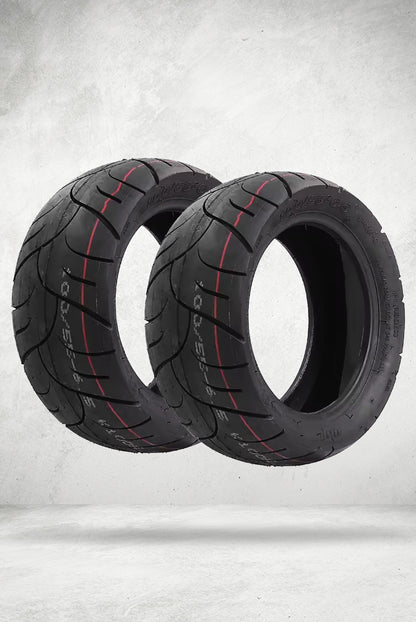 Cubierta rueda neumática para patinete eléctrico Ecoxtrem M41 Tank / Ultimate / Armored 11 pulgadas

recambios patinetes
repuestos de patinetes
accesorios patinete eléctrico
accesorios patinete
repuestos patinete
piezas de patinete eléctrico
piezas patinete electrico
accesorios patinete eléctrico
accesorios patinete
repuestos patinete
piezas de patinete eléctrico
piezas patinete electrico
ruedas patinete
taller de patinete
piezas de repuesto patinete eléctrico
af scooters 
