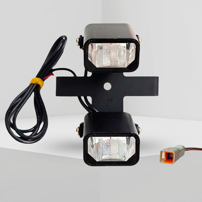 Luz faro frontal delatero Ecoxtrem Bison patinete eléctrico
recambios patinete eléctrico
tienda de repuestos de patinetes eléctricos
recambios patinetes
repuestos de patinetes
accesorios patinete eléctrico
accesorios patinete
repuestos patinete
piezas de patinete eléctrico
piezas patinete electrico
ruedas patinete
taller del patinete
piezas de repuesto patinete eléctrico
af scooters