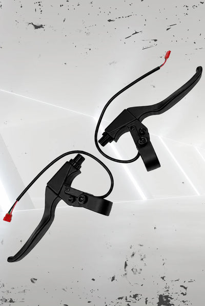 Manetas palancas de freno izquierda y derecha para patinete eléctrico Smartgyro Rockway GL/GT/GTS 
 
recambios patinetes
repuestos de patinetes
accesorios patinete eléctrico
accesorios patinete
repuestos patinete
piezas de patinete eléctrico
piezas patinete electrico
accesorios patinete eléctrico
accesorios patinete
repuestos patinete
piezas de patinete eléctrico
piezas patinete electrico
ruedas patinete
taller de patinete
piezas de repuesto patinete eléctrico
af scooters 
taller del patinete